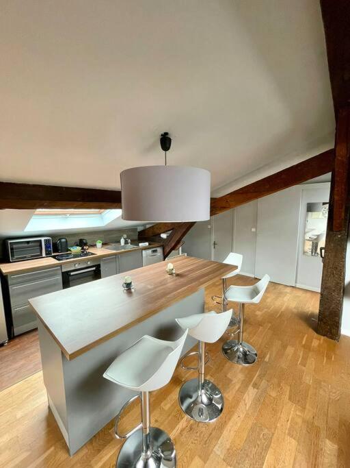 Le Charmeur - Appartement Climatise Avec 2 Chambres - Hypercentre Toulouse Bagian luar foto